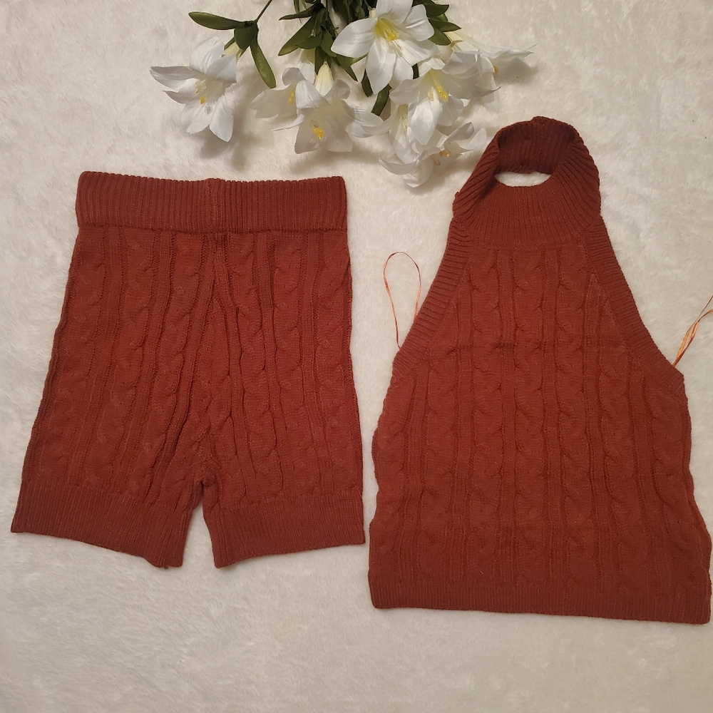 NEW Juniors Knit Shorts and Top Set